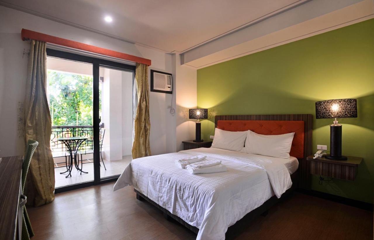 Momarco Forest Cove Tanay Exterior photo